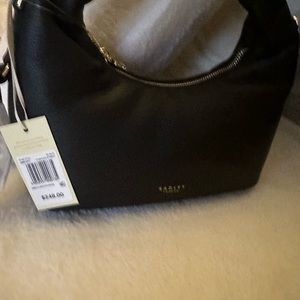Radley London Small zip top bag. Brand new purse never used